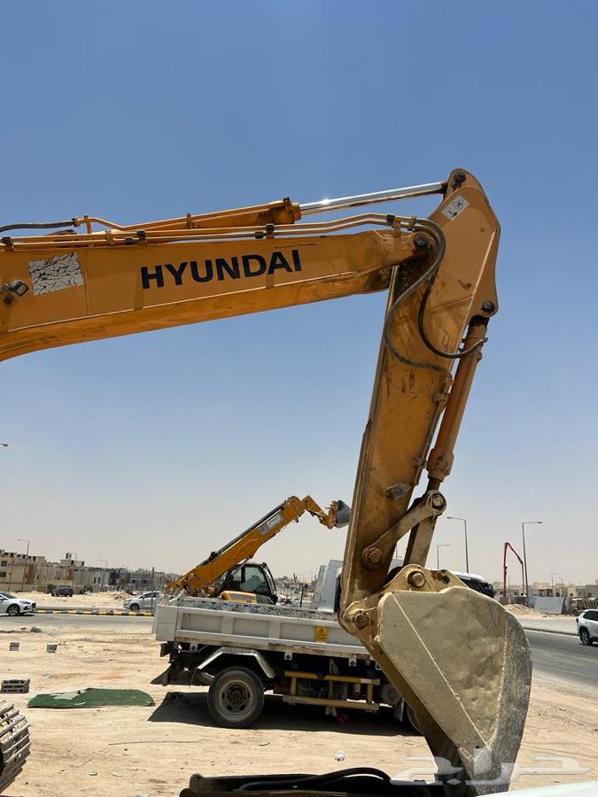 بكلين للبيع موديل 2012 وارد ابا حسين شرط محركات لوحه واستما63618173982338112