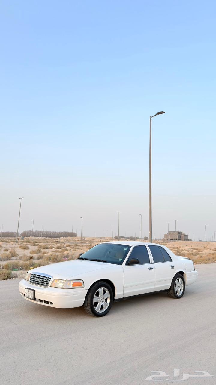 فورد كروان فكتوريا بوليسي64558808604035110