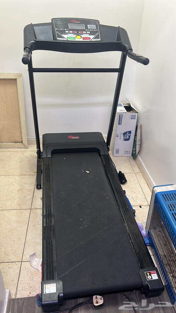 سير للمشي جديد استخدام شهر فقط ولافيه اي عيب السوم من الف64401564650243110