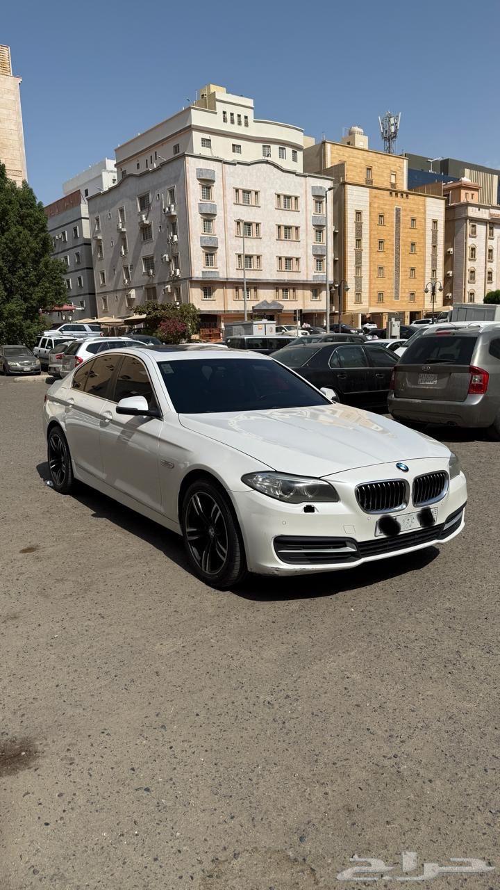 للبيع بي أم دبليو 520i 2015 Bmw63618150454529112