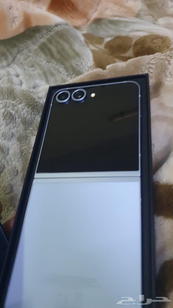 سامسونج جالاكسي زد فليب 664404917094530112