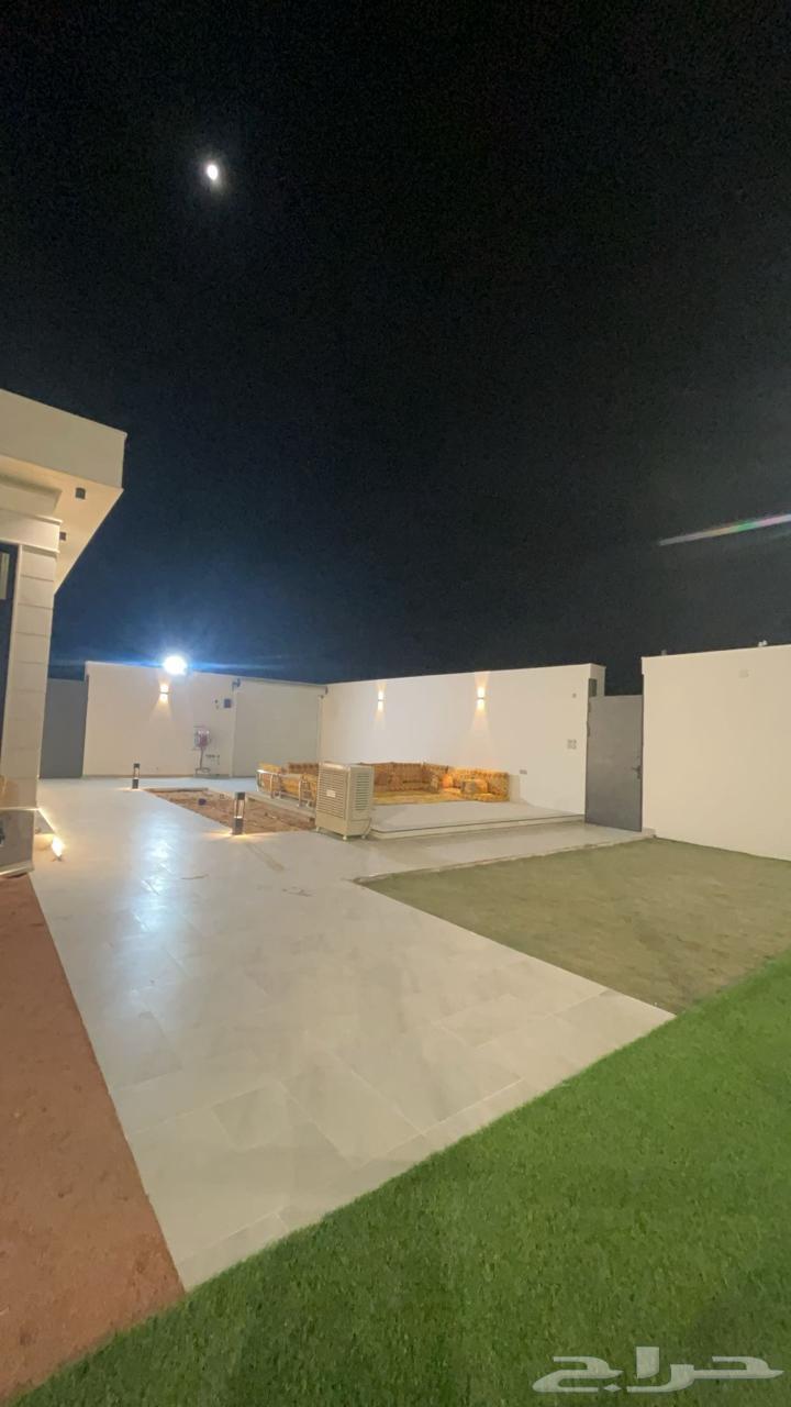 للإيجار شاليه بملعب طائرة الأحد والاثنين متوفر64225634149379114