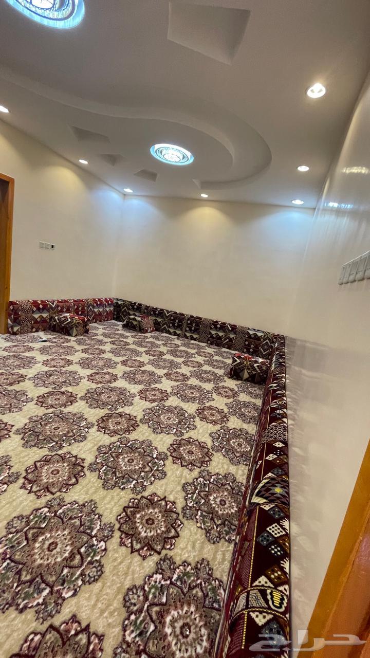 شقة مفروشة سنة دراسية عوائيل 2500 ابها مخطط درة المطار64144469010563111