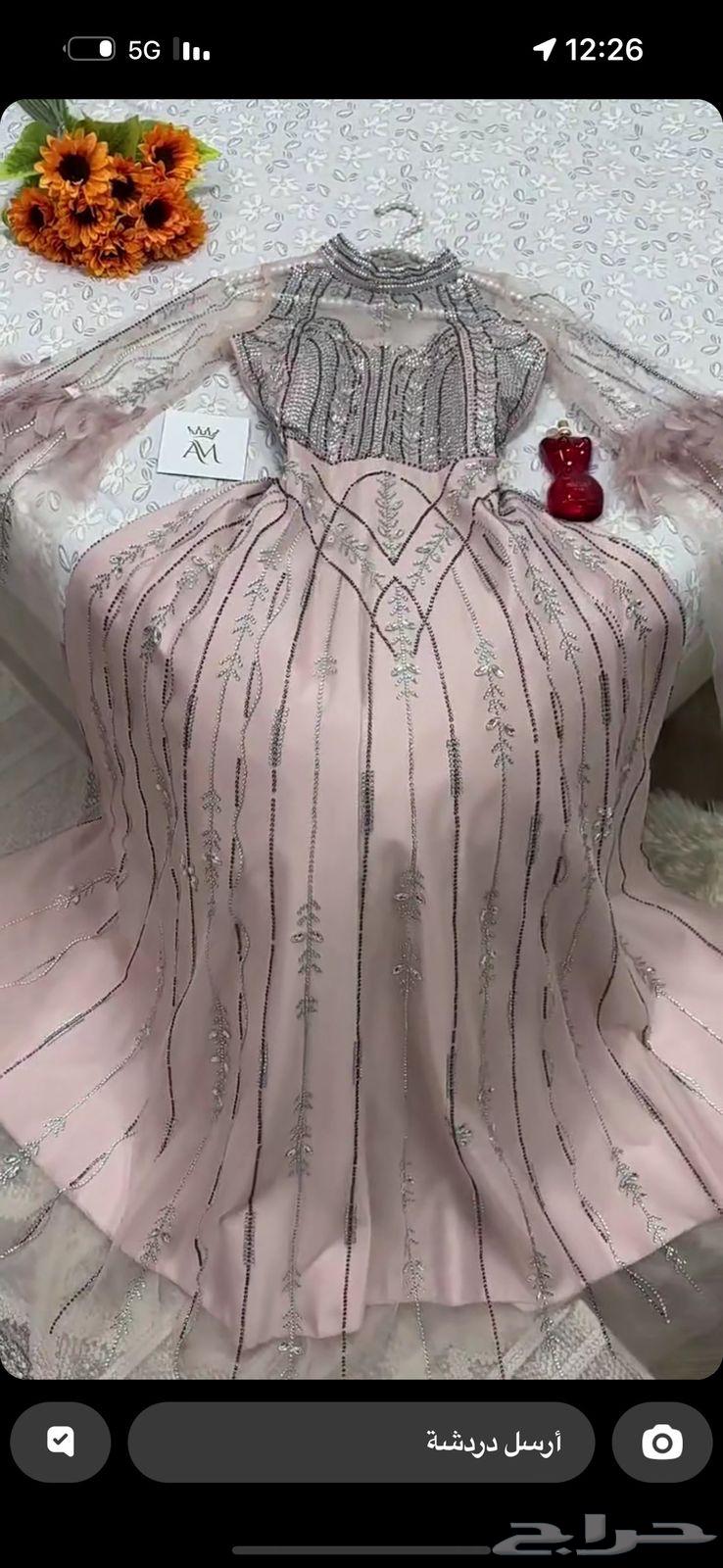 فستان للبيع64404208590850110