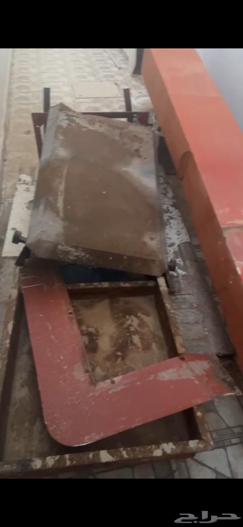 وجار مستعمل للبيع كبير64402428579587110