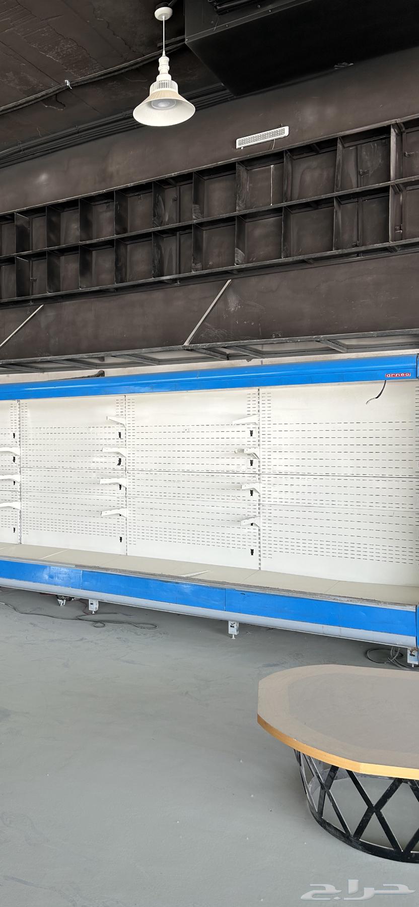 ثلاجات للبيع تبريد وتجميد64404084315394110