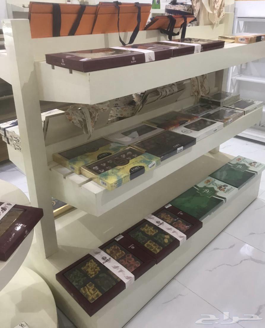 أغراض محل كامله تم وضع الحد والله يوفق الجميع64404708597249111