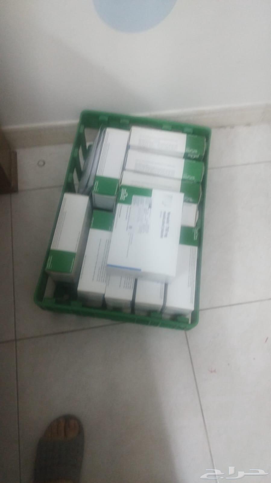 لزقات ظهر عالية الجوده قيمتها السوقيه فوق 500 ريال64404638944641111