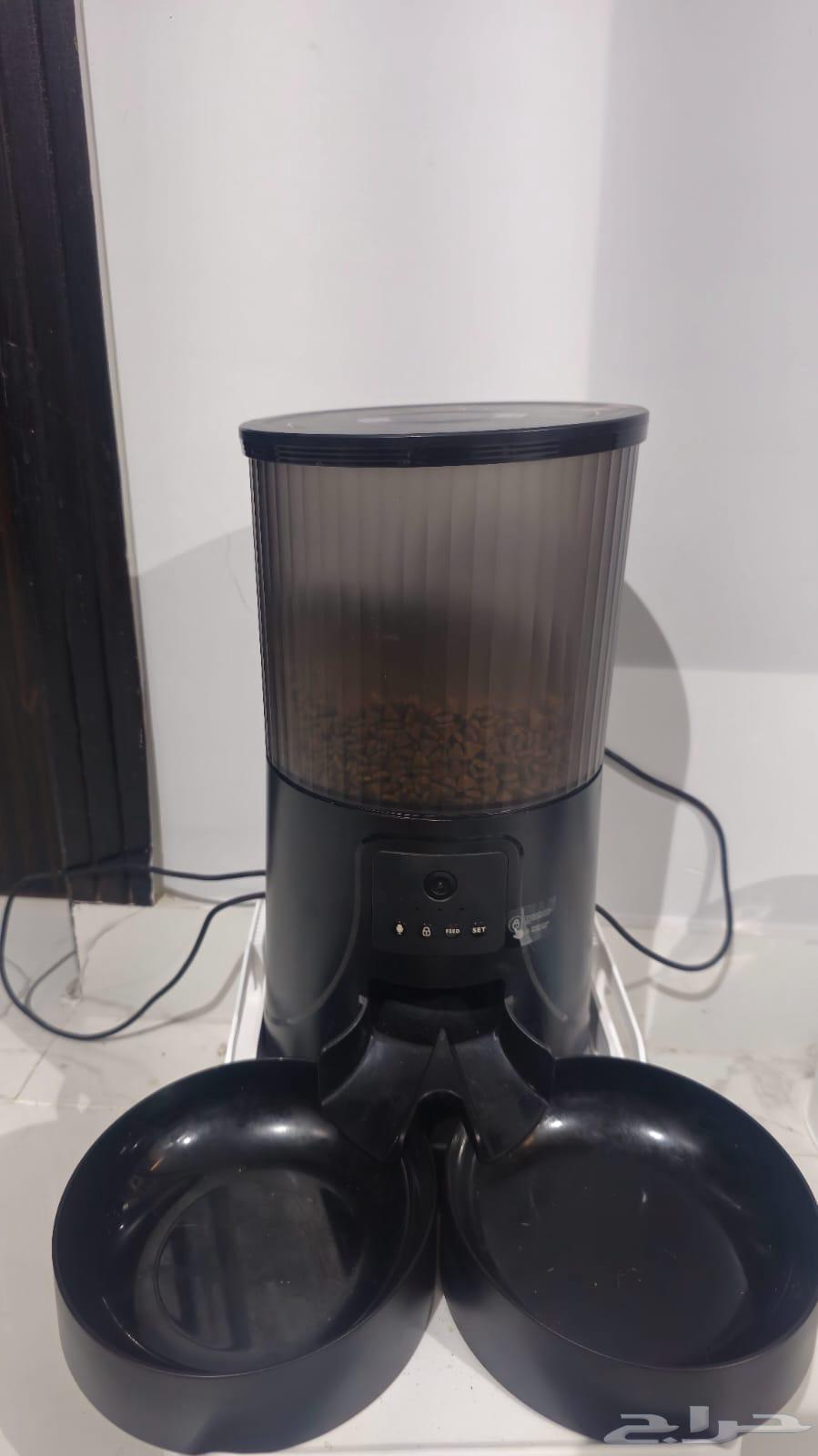 للبيع جهاز تغذية أوتوماتيكي للحيوانات الأليفة64401578275073110