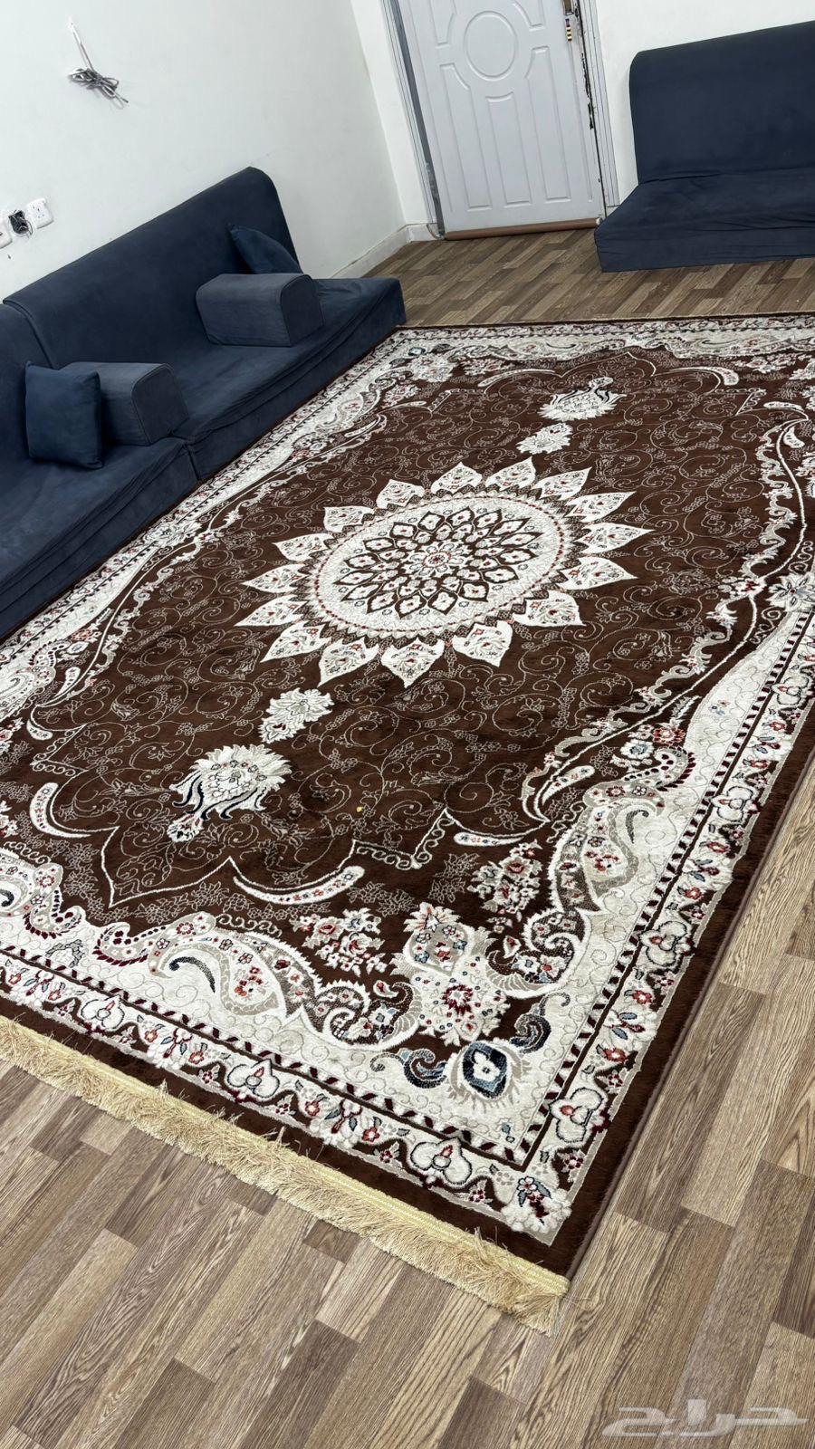 باطرما وسجاد كبير للبيع على السوم64403521085569112