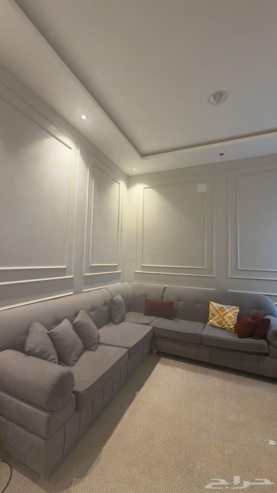 كنب حرف L رصاصي64402761849602111