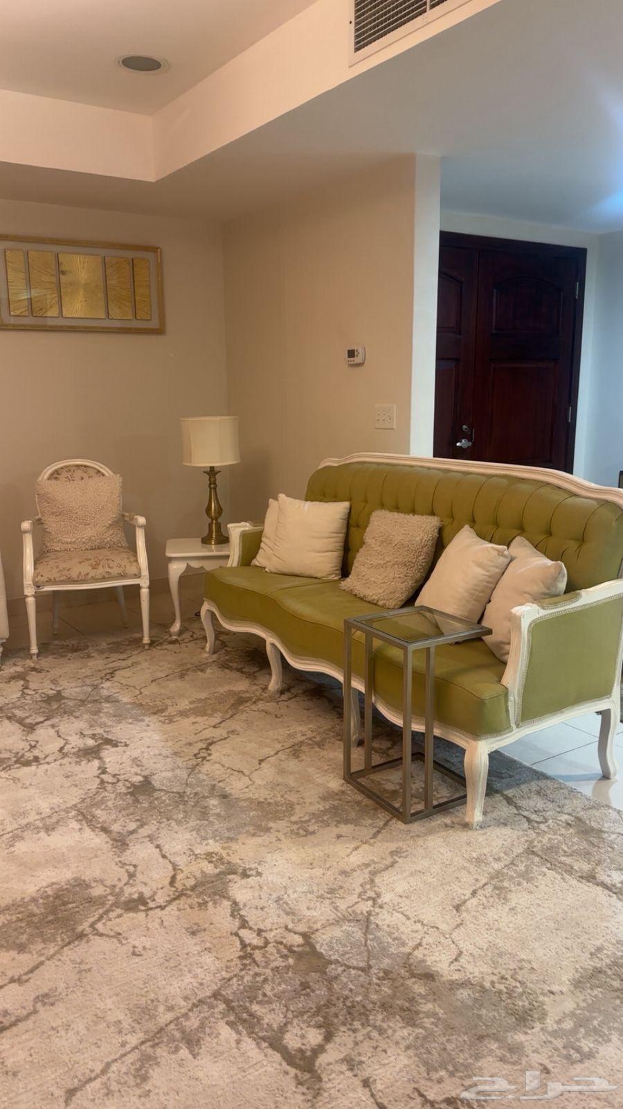 Green/Apple-colored sofas for sale64403425601155111