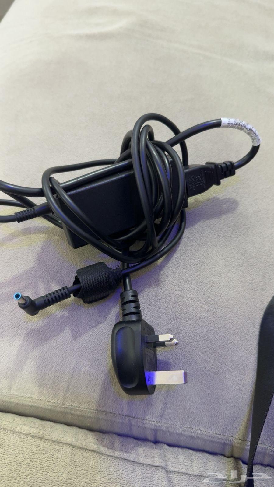 لابتوب hp ابيض64402983375363114