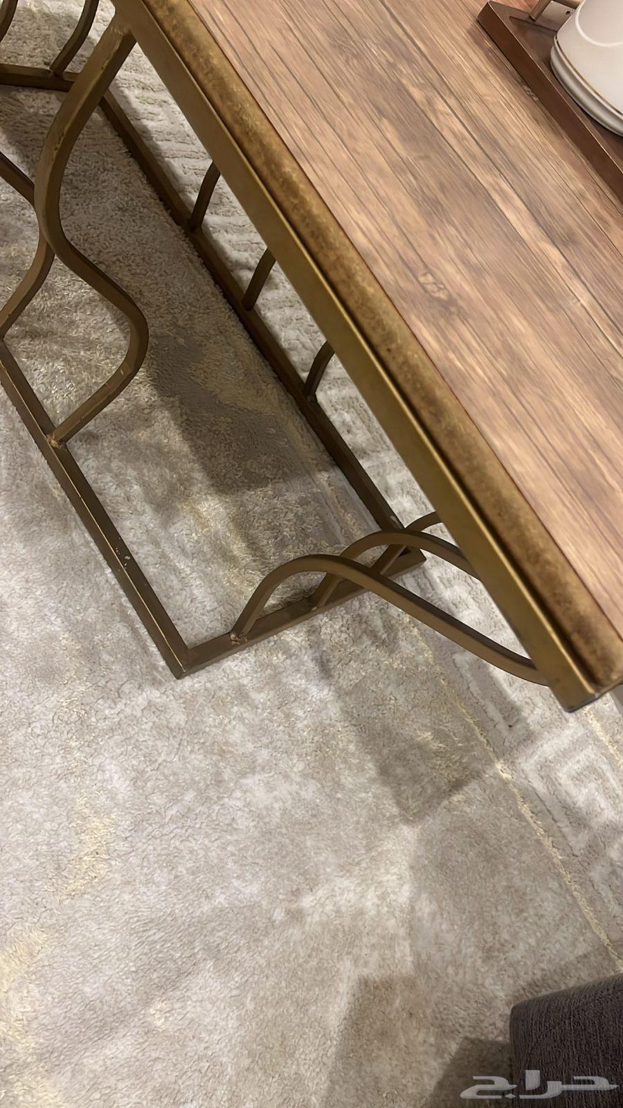 Semi-new table with three service tables64403586398210110