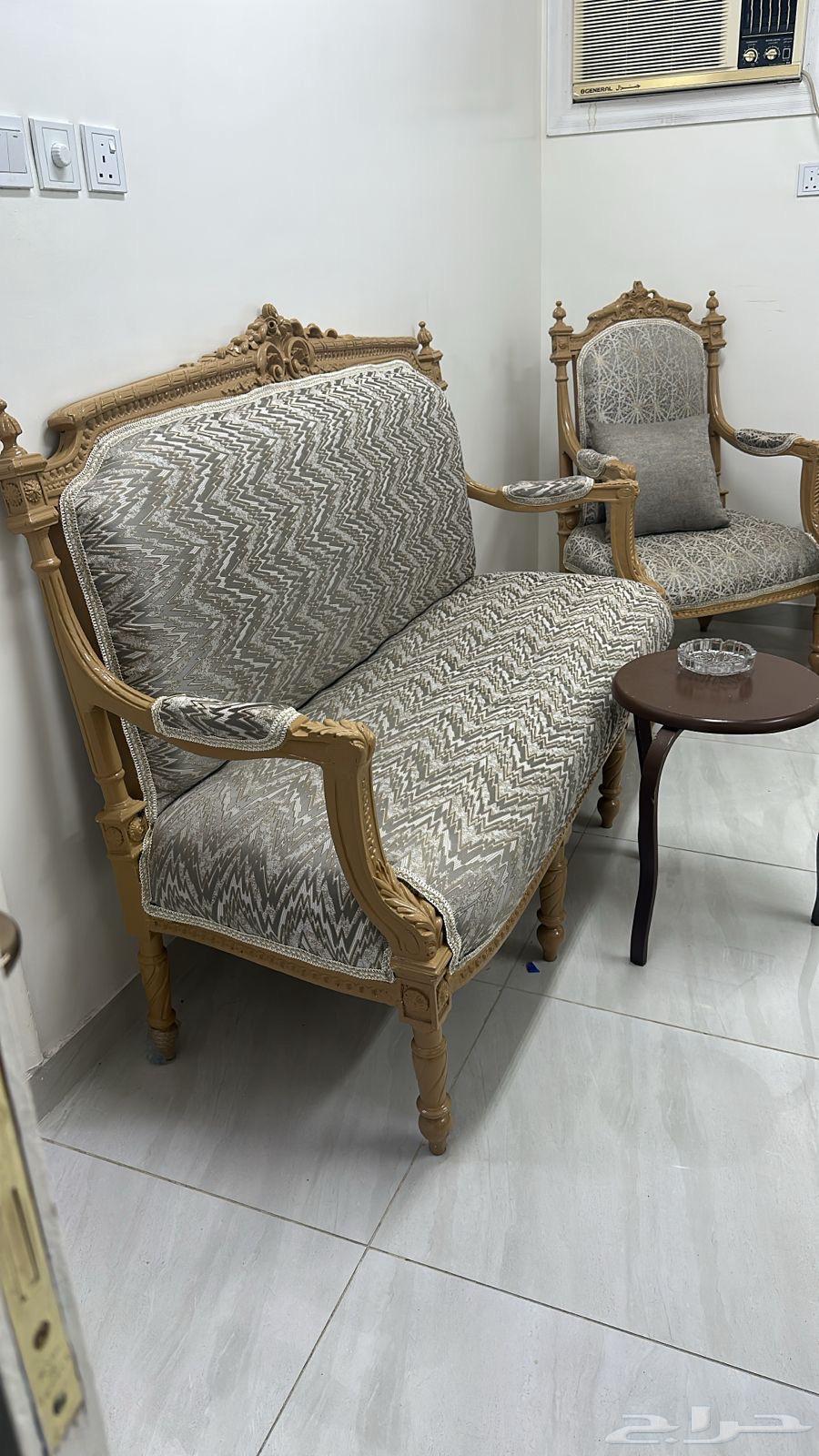 كنب64402538415874114