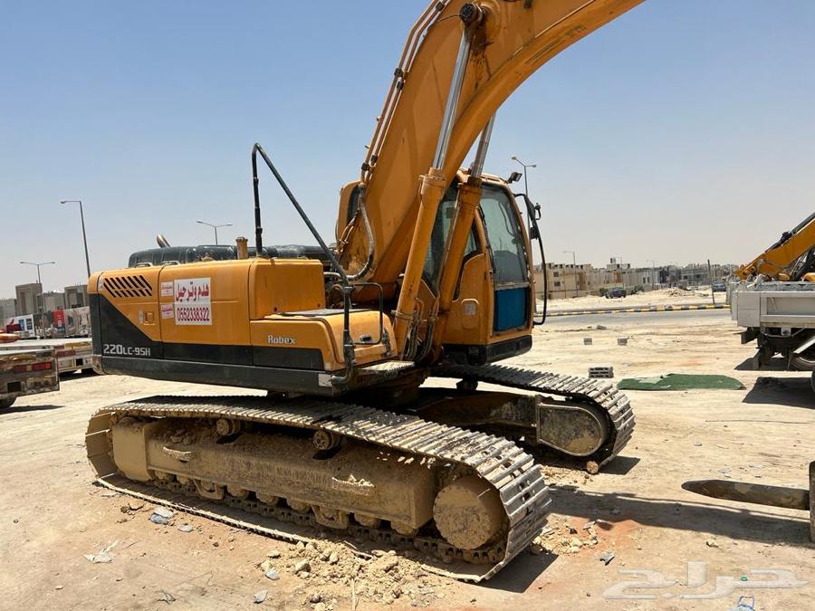 بكلين للبيع موديل 2012 وارد ابا حسين شرط محركات لوحه واستما63618173982338113