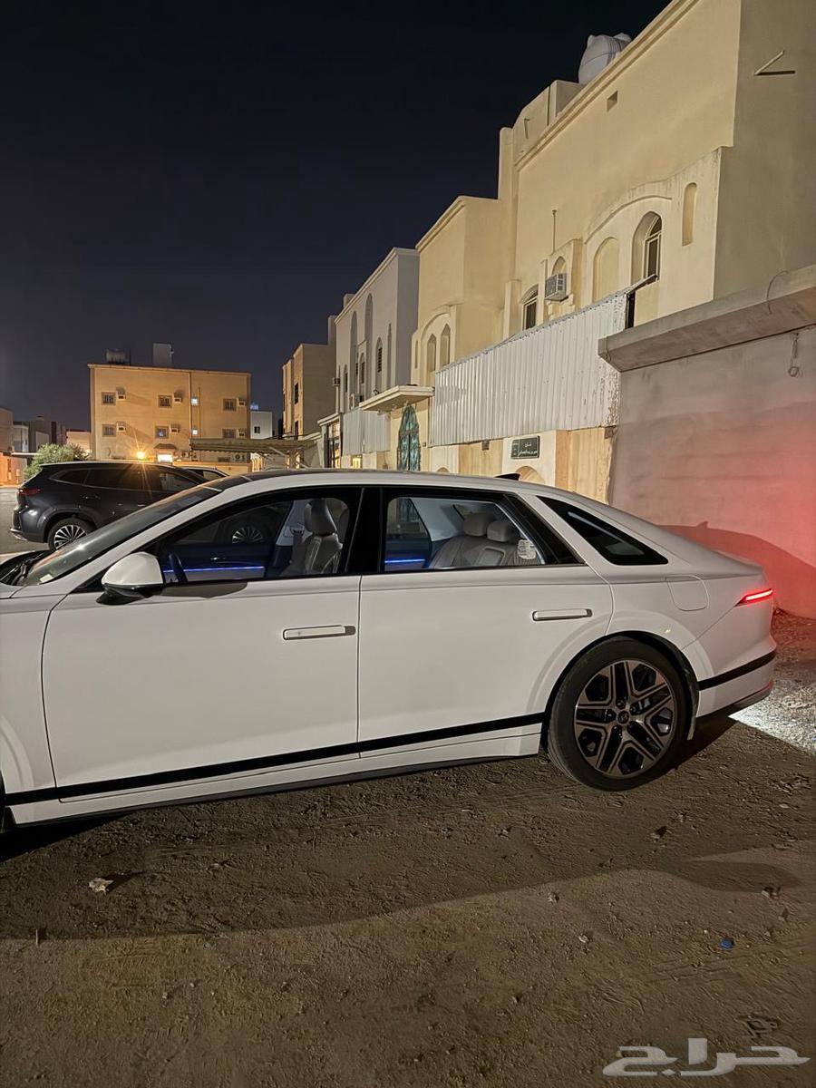 أزيرا 2024 بريميوم63618151374339113