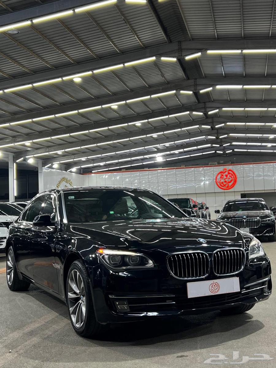 BMW 730Li Model 201563618264623619111