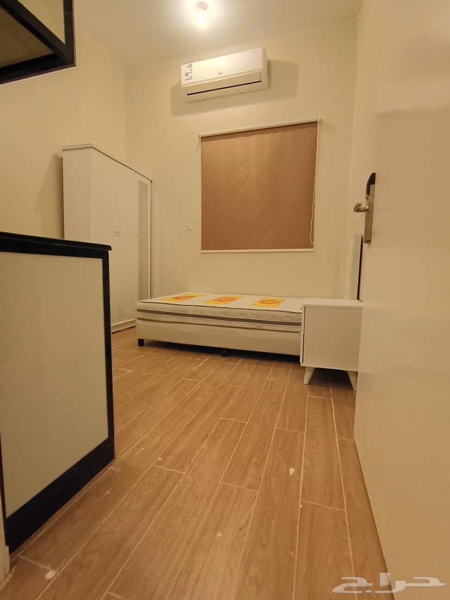 Bachelor Rooms64141823393538110