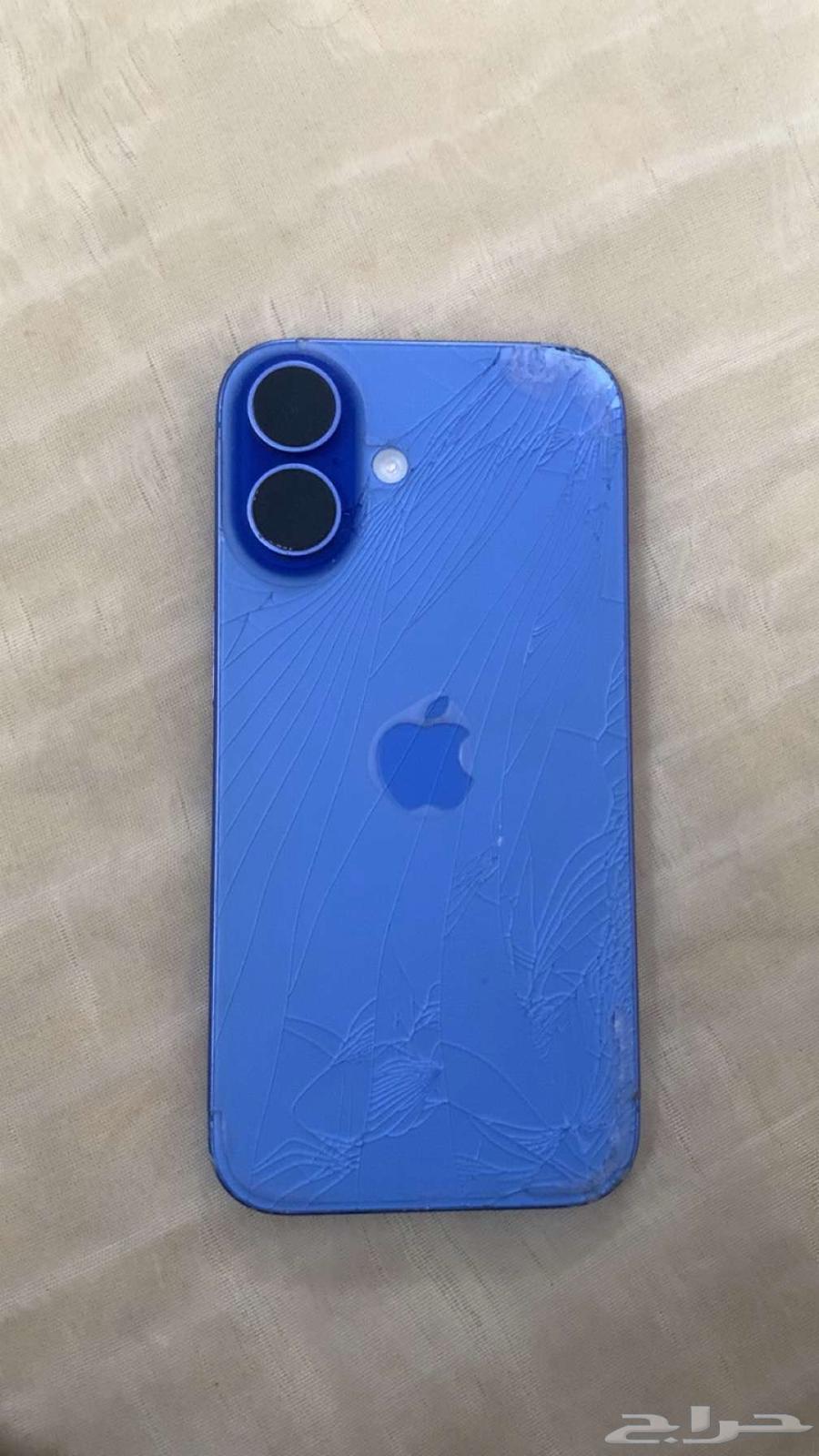 ايفون 1664407852938883110