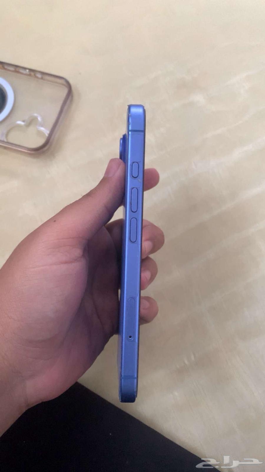 ايفون 1664407852938883111