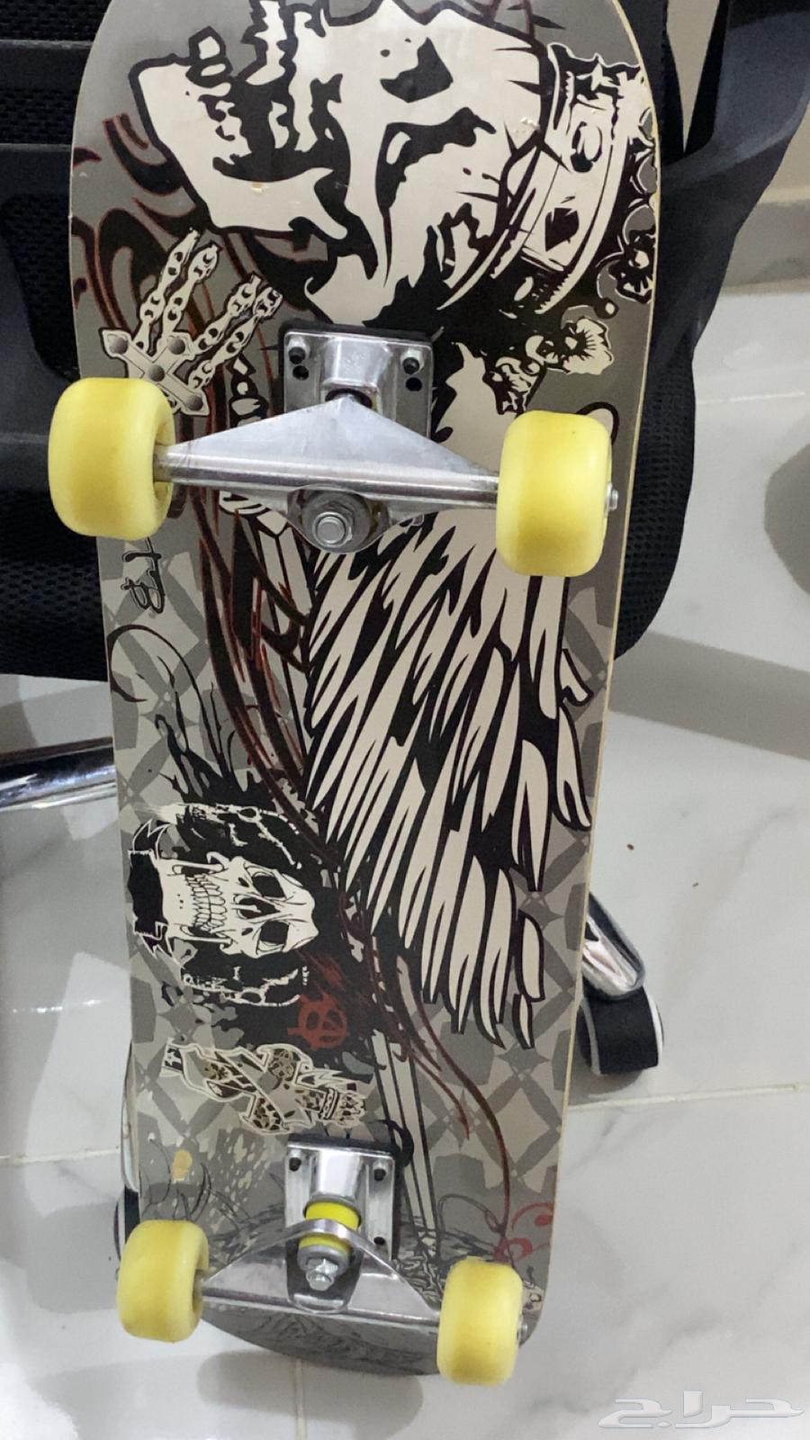 Professional skateboard used 4 times64409602609539111