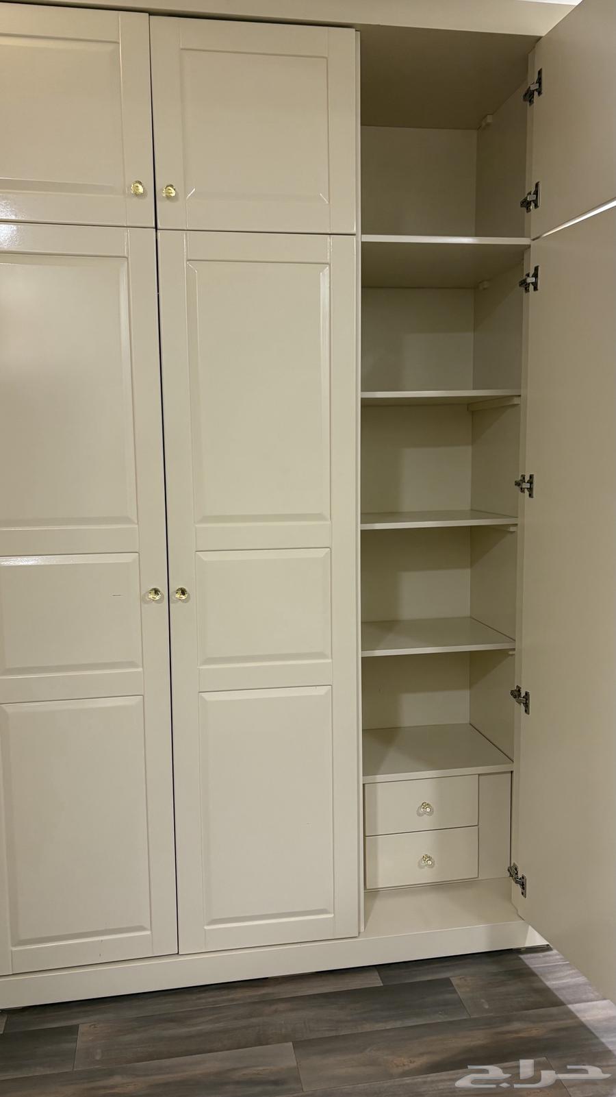 دولاب للبيع 3 ابواب64406611826945111