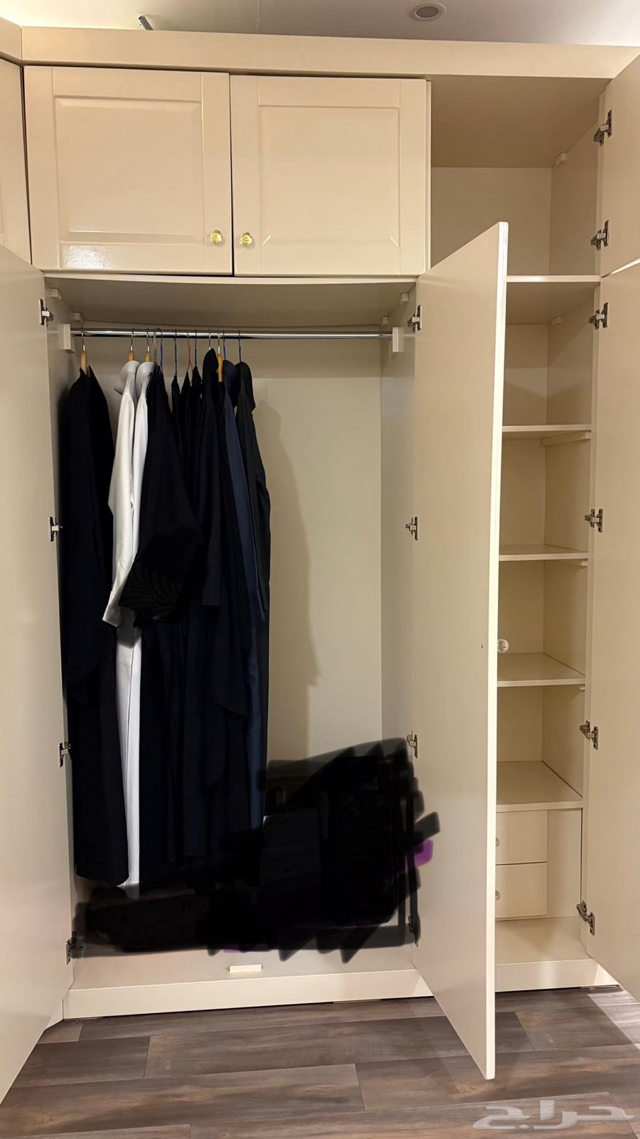 دولاب للبيع 3 ابواب64406611826945110