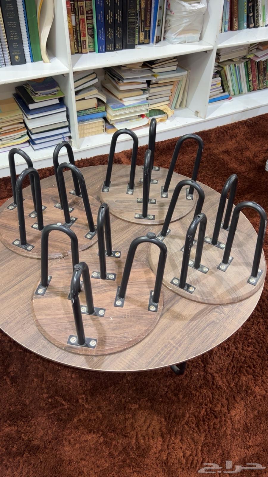 للبيع طقم طاولات اربع خدمه ووحده كبيره64410853816449112