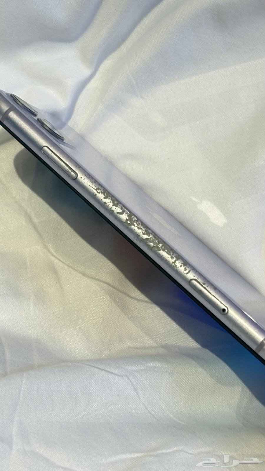 iPhone 11 Regular64406290969475111