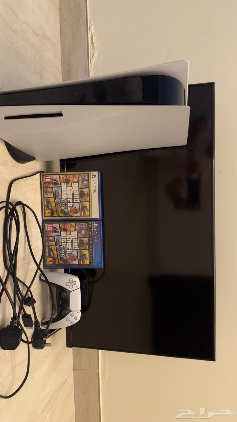 Screen display with Sony and two tapes64563674496387110