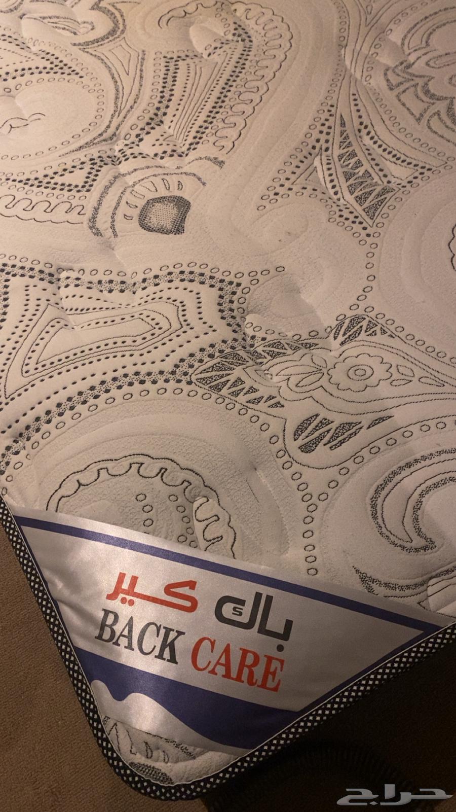 Coffee and side tables, bed frame64405111092098113