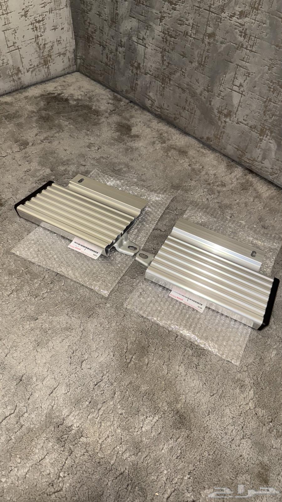 وطايات خلفيه جيب ربع64560558377475111