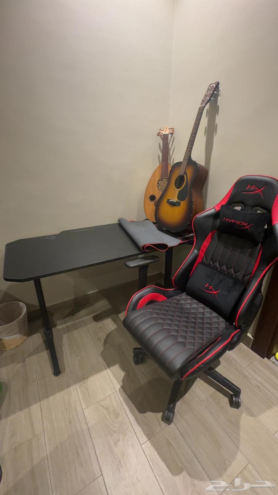 طاوله وكرسي64408947498242110