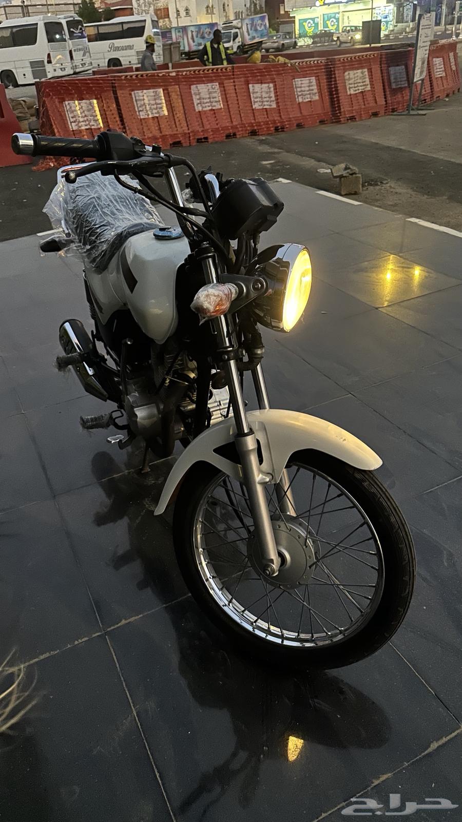 للبيع دباب اكس فور64568701569027111