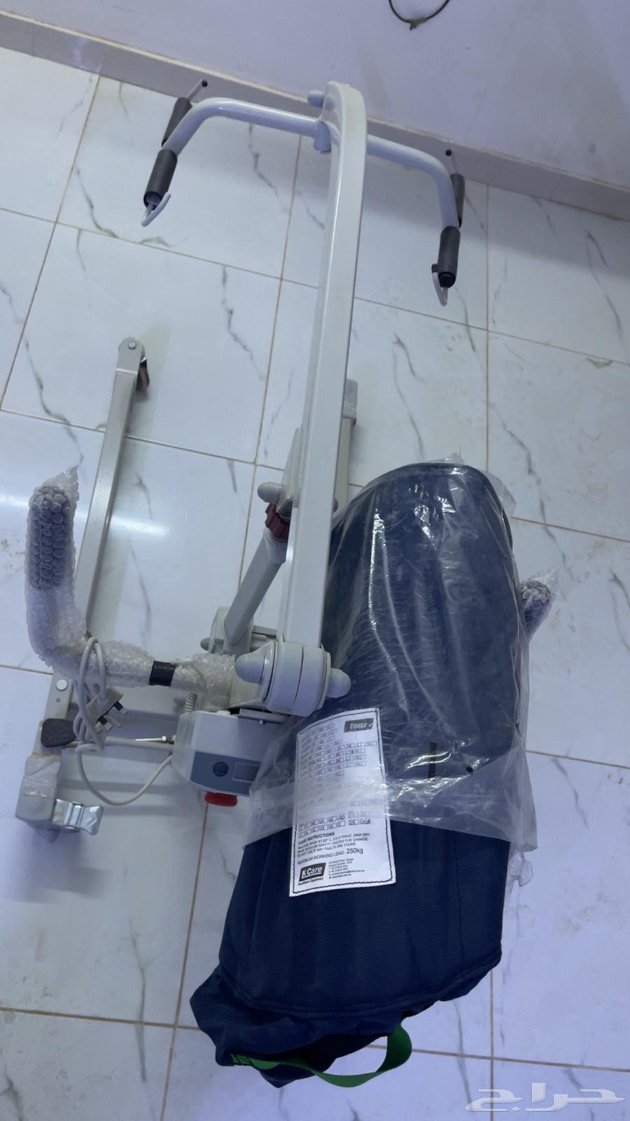 رافعه كهربائيه طبيه للمقعدين64411768547457112