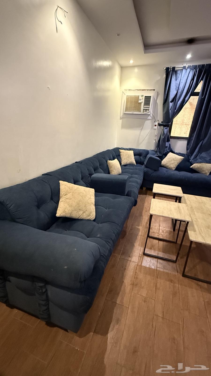 كنب 5 في 4 مع خمس طاولات خدمة64408090668291111