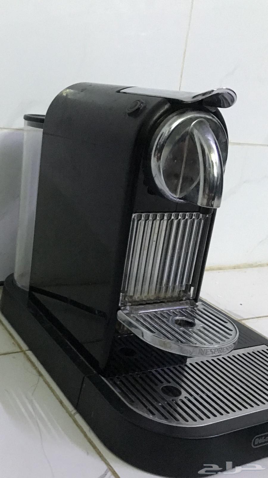 ماكينة قهوة وخافق حليب64409948849027113