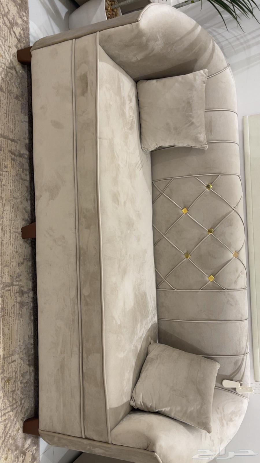 Sofa64410595029634111