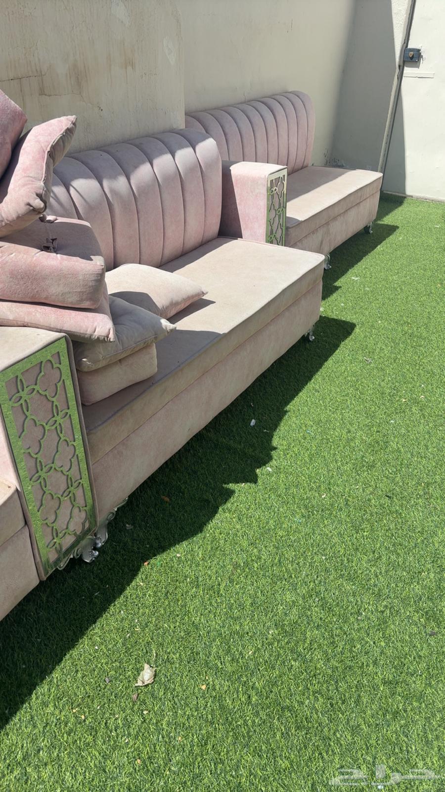 كنب للبيع مع الطاولات64408118719106110