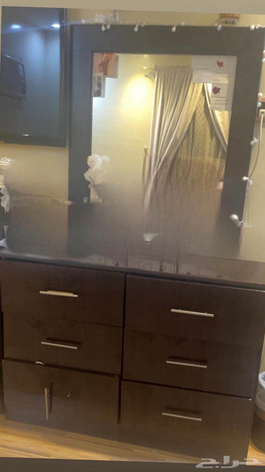 غرفة نوم مزدوجة بحالة ممتازة64409824189186111