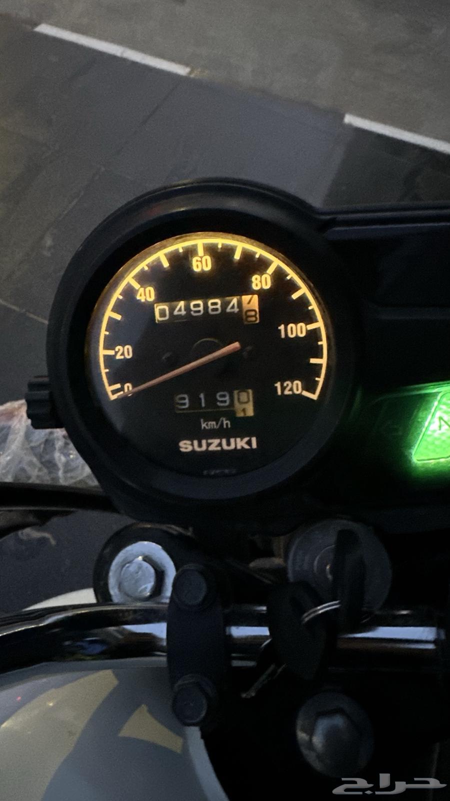 للبيع دباب اكس فور64568701569027112