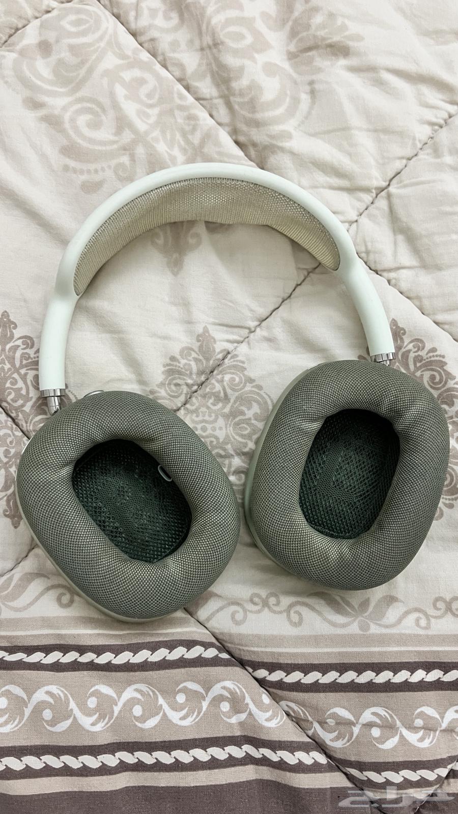 سماعة ايربودز ماكس اصلية 10064406207213059111