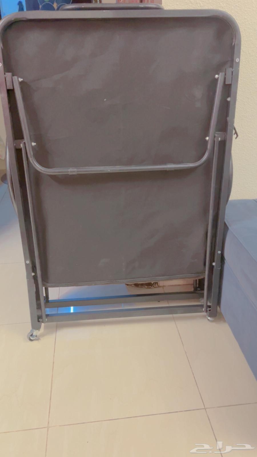 سرير قابل للطي مستخدم64405514010626111