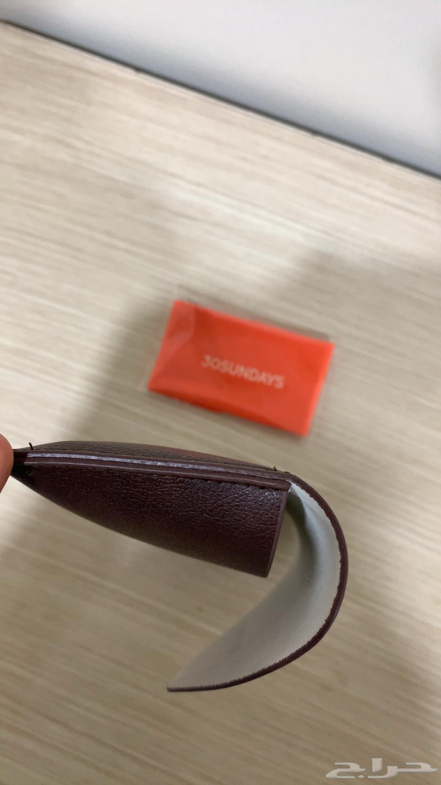 علبة نظاره64410638387714111