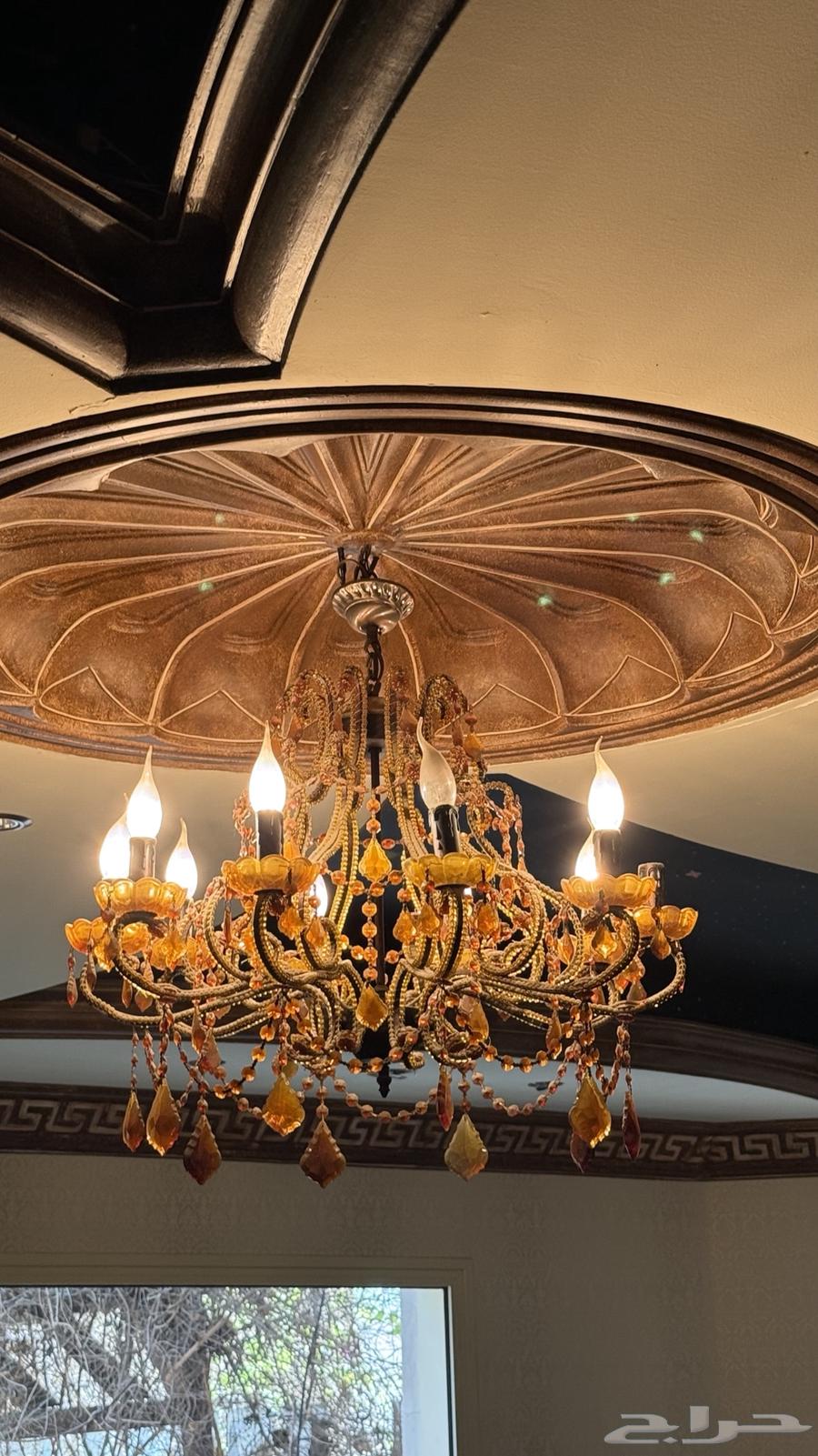 ثريا فخمه للون كريمي64407308244225111