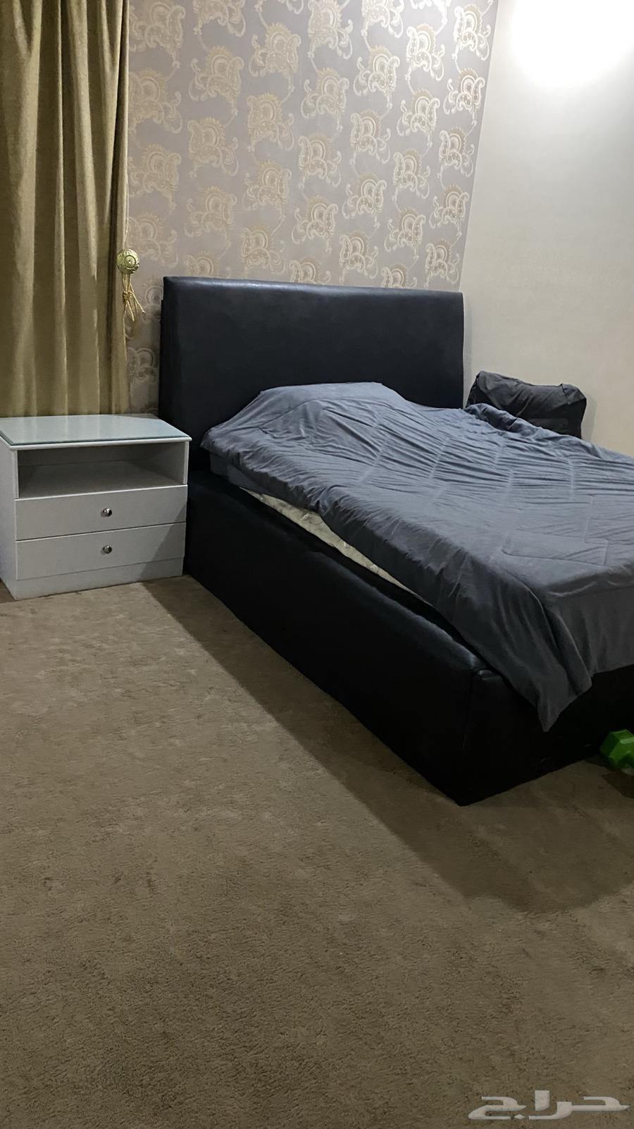 سرير مع كومدينو64409017396482110