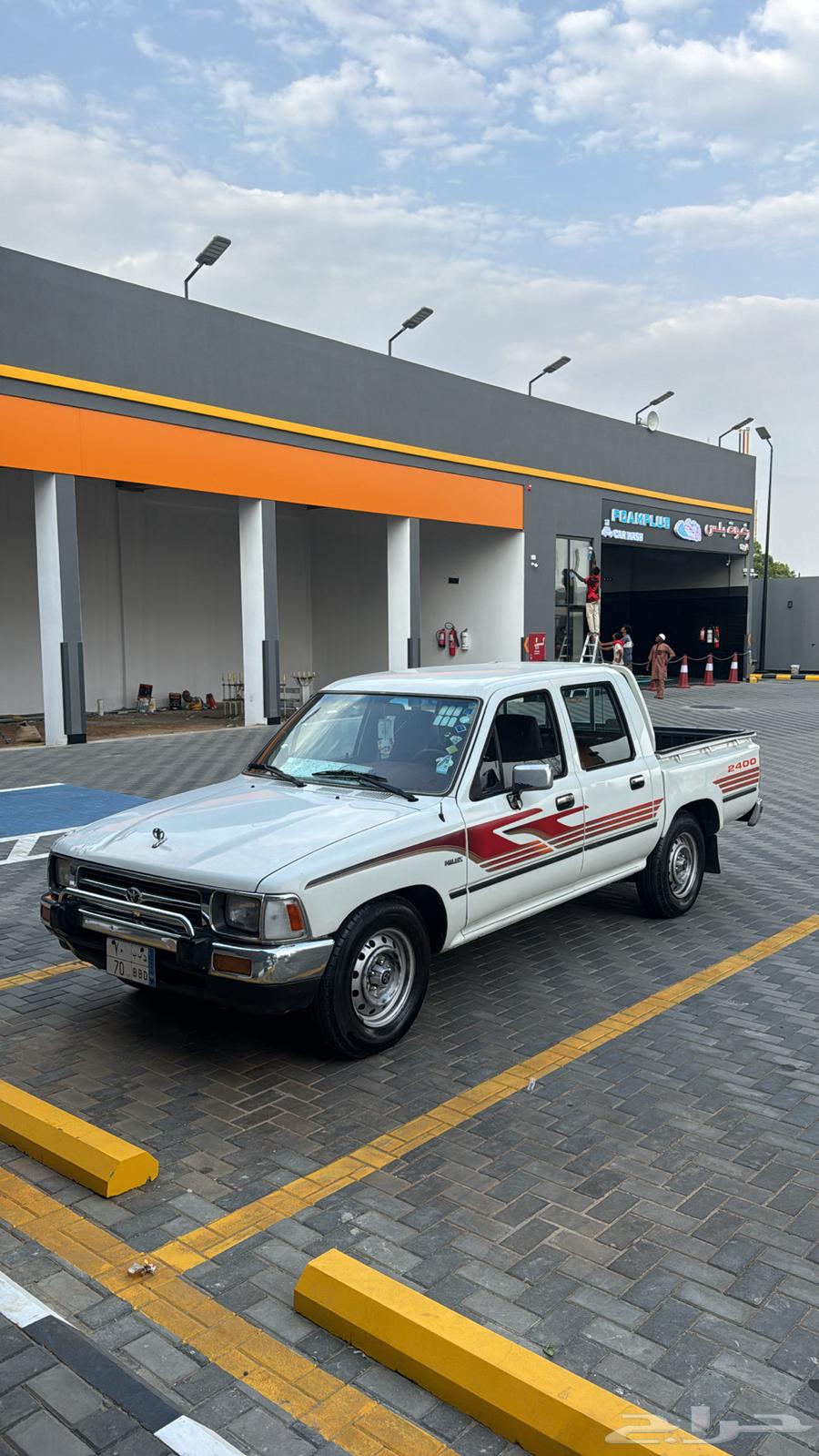 HiLux 9764563923034243111