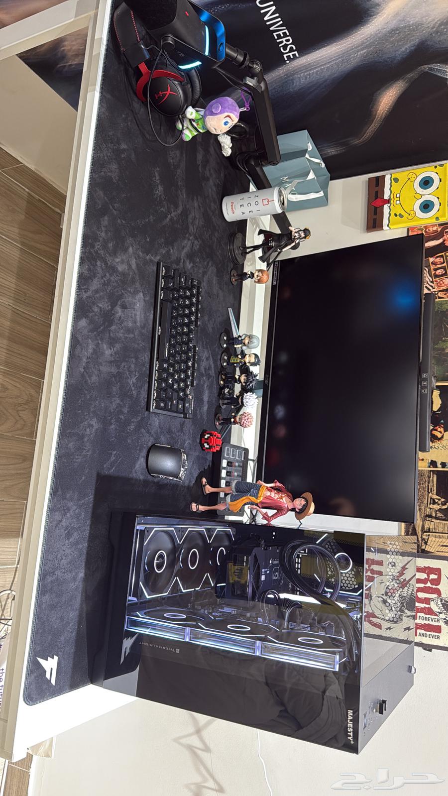 طاولة وكرسي قيمنق64411594346626111