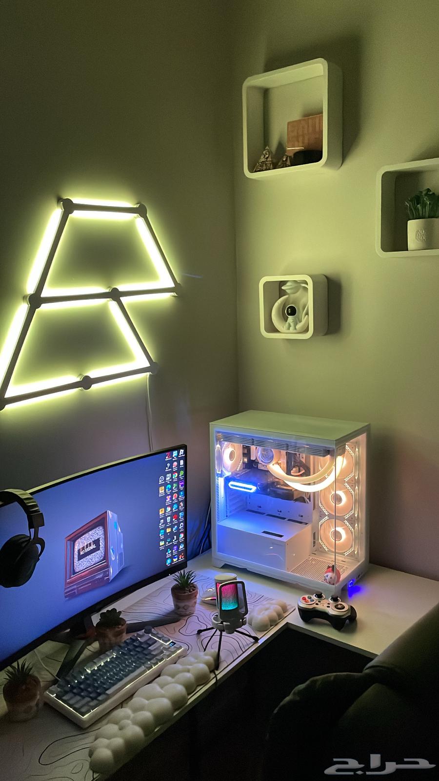 PC with i7 processor64410709501315113